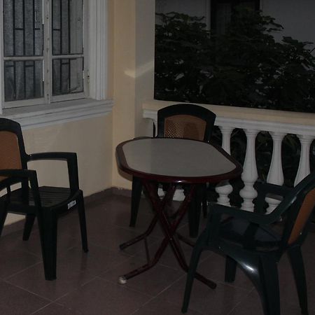 Festina Lente Hotel Kobuleti Luaran gambar