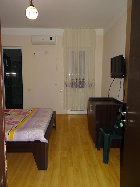 Festina Lente Hotel Kobuleti Luaran gambar